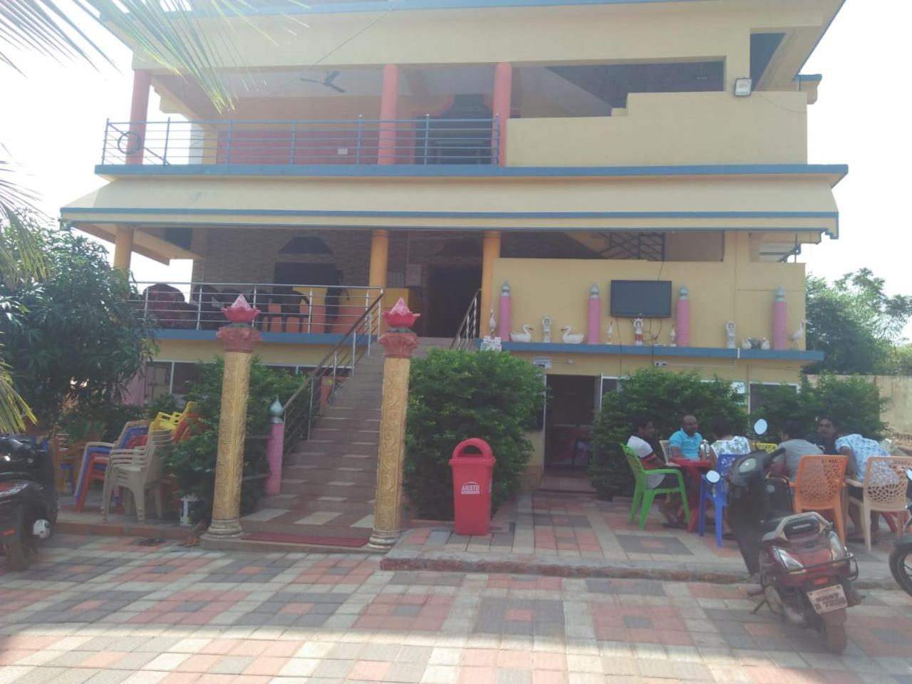 Shanthi Krishna Residency โกการ์นา ภายนอก รูปภาพ